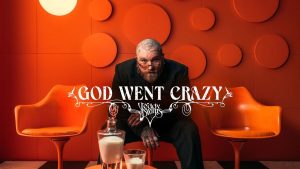 متن و ترجمه آهنگ God Went Crazy