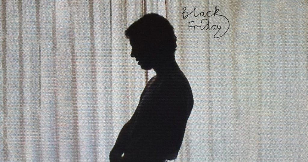 متن و ترجمه آهنگ Black Friday
