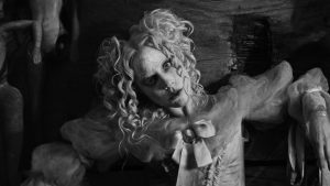 متن و ترجمه آهنگ The Dead Dance