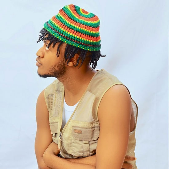 متن و ترجمه آهنگ Three Seconds To Goodbye