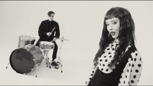 متن و ترجمه آهنگ DONT EVER LEAVE ME