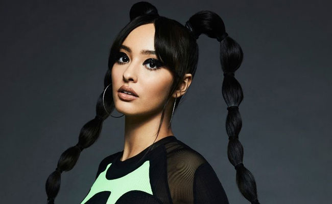 متن و ترجمه آهنگ DON’T EVER LEAVE ME