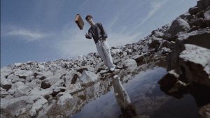 متن و ترجمه آهنگ Sunsets and Cigarettes