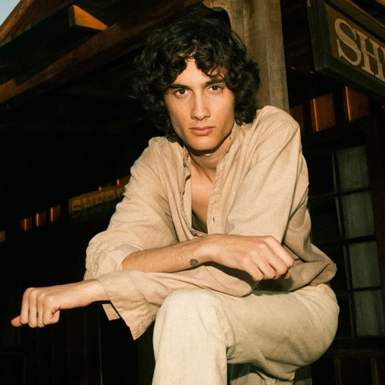 متن و ترجمه آهنگ Homewrecker