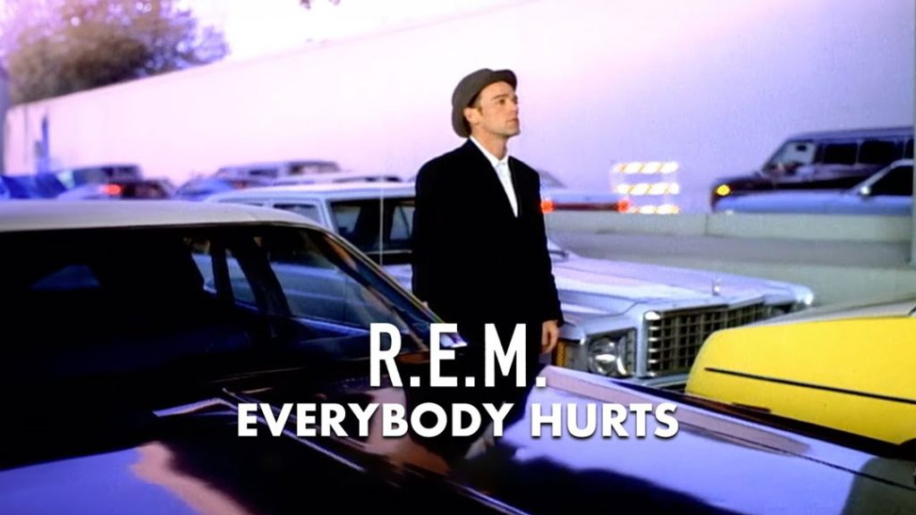 متن و ترجمه آهنگ Everybody Hurts